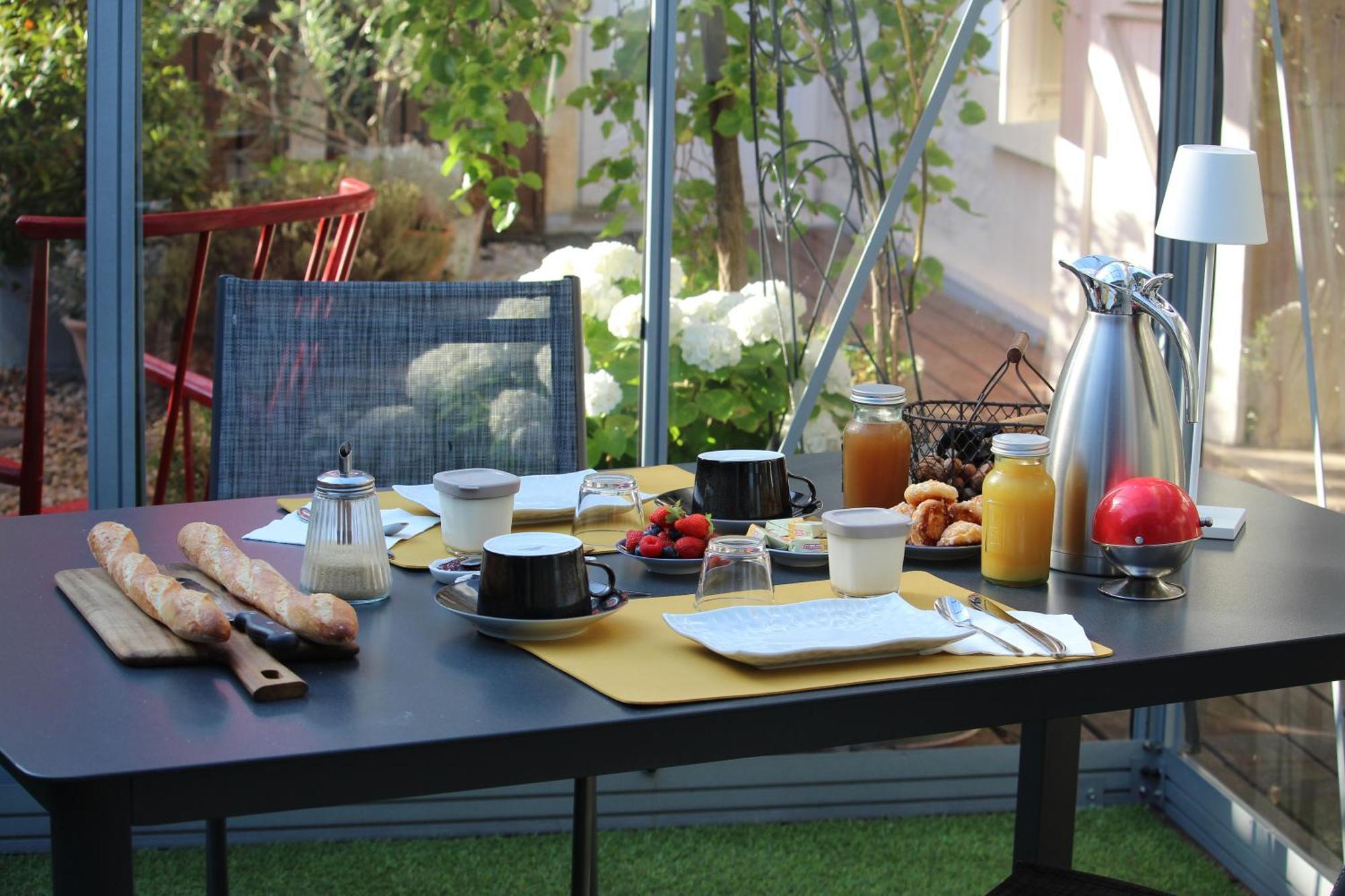 Suite En Terrasse A Cognac Exterior foto
